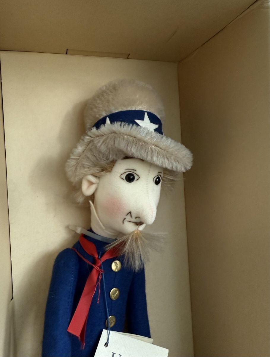 Steiff Bambole: Uncle Sam Filzpuppe von Steiff – Nuovo e nell'imballaggio originale da Mumpf venduto da A_B_E 2