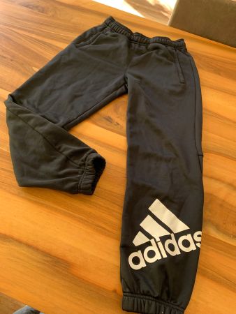 Adidas Sporthose / Trainerehose Gr. 152