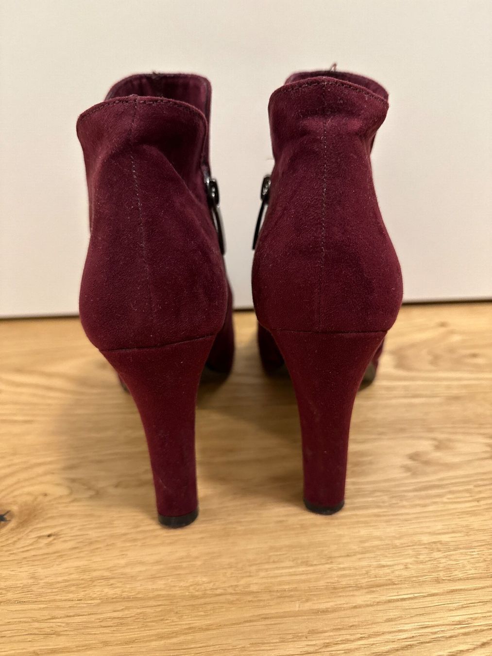 Tamaris Damenschuhe: Tamaris Stiefeletten Gr.37 weinrot – Gebraucht aus Schönenwerd von d.chiara 4