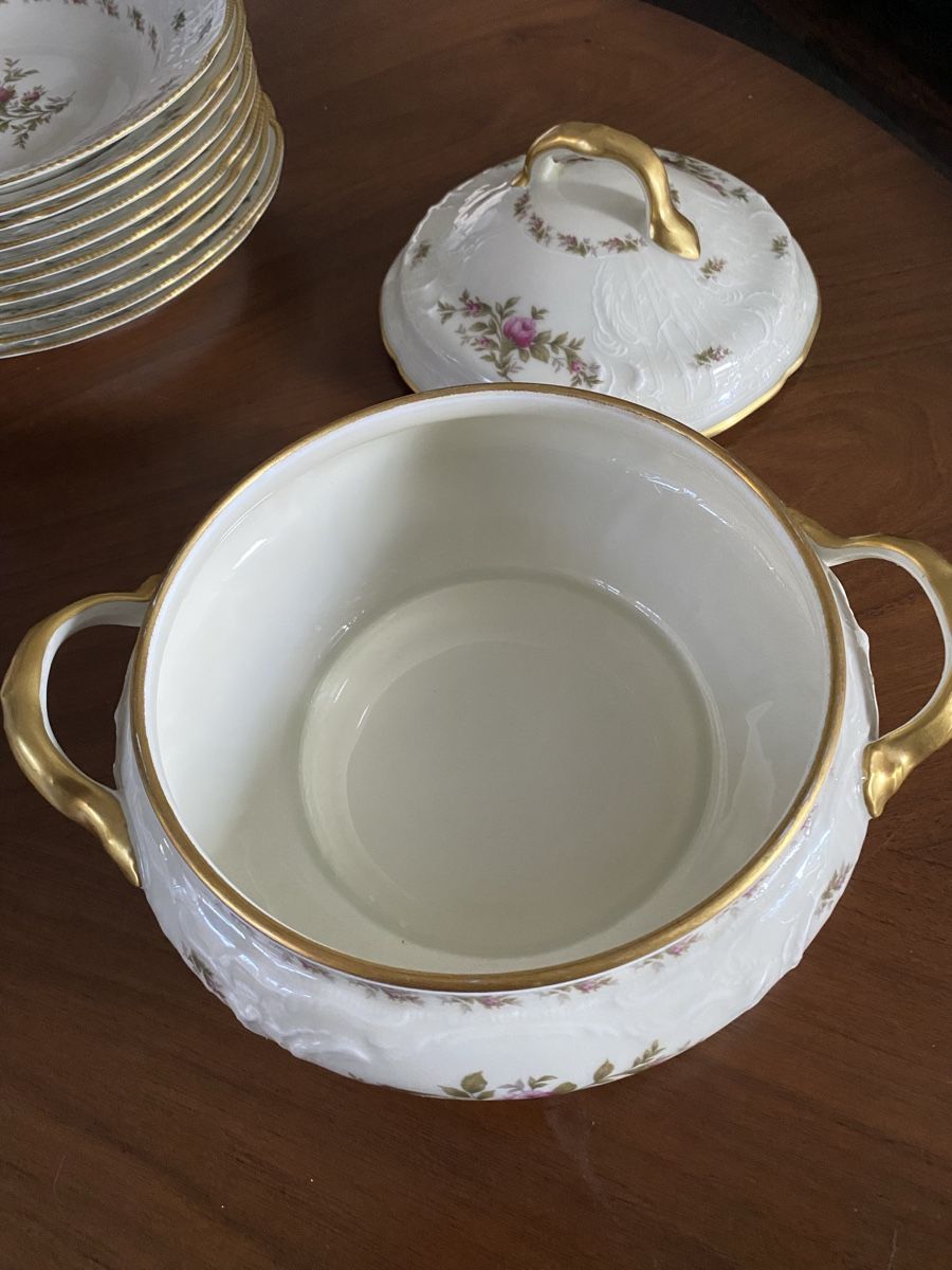 Rosenthal Geschirrsets: Rosenthal Suppenschüssel mit 10 Teller – Gebraucht aus St.Gallen von Design04 2