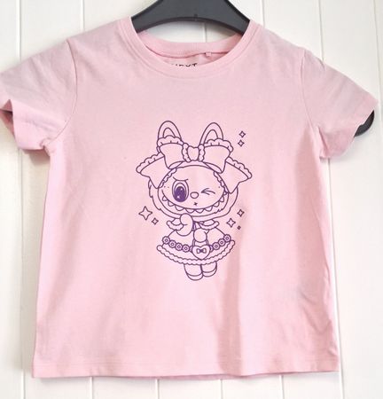 T-Shirt rose applique fantaisie Labubu T.98/3 ans