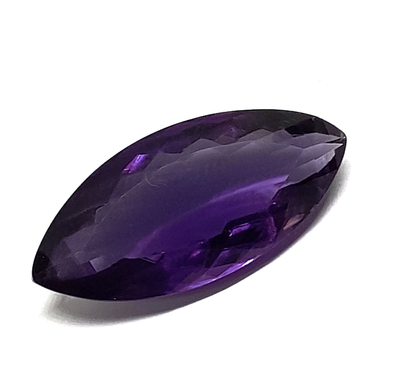 Pietre preziose: Améthyste 12.67 ct - Valeur 146.- Fr – Nuovo (secondo la descrizione) da Grimisuat venduto da Valgem 1
