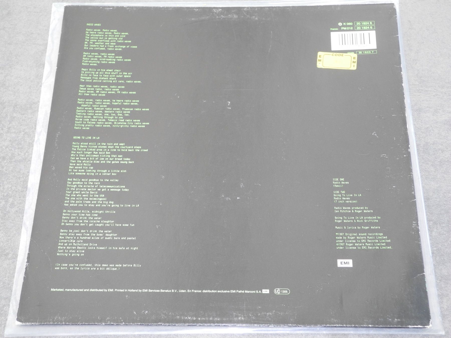 Dischi in vinile: ROGER WATERS: RADIO WAVES - HARVEST - MAXI – Nuovo (secondo la descrizione) da Fahrwangen venduto da Swirl2 1