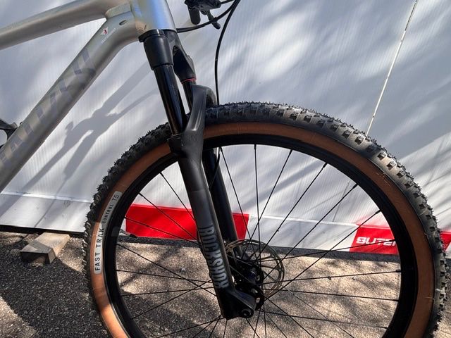 Specialized Vélos: Specialized Chisel Hardtail Comp Grösse S – D'occasion à Zürich par frosch2007 2