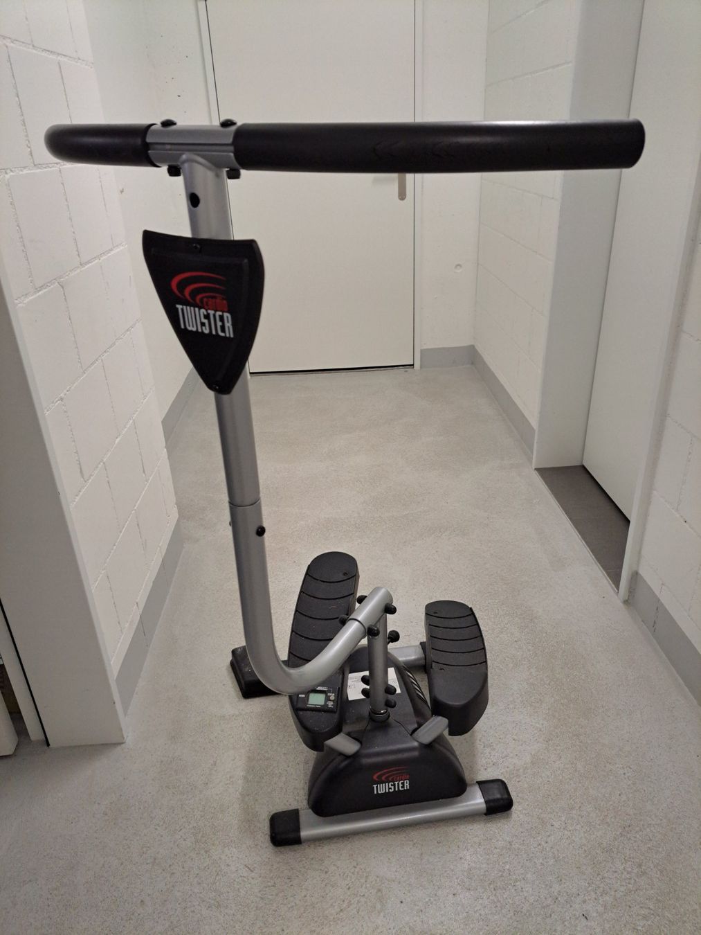 Hometrainer: Fitness Gerät – Usato da Wettingen venduto da geo_7yn7