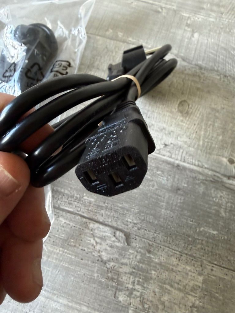 Cavi: Deutsche Netzwerkkabel mit deutschen Steckern – Nuovo e nell'imballaggio originale da Schaffhausen venduto da mka999 1