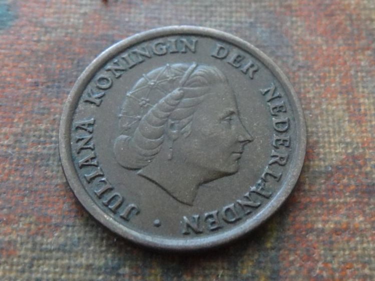 Tutti le monete: PAYS-BAS  Nederland  1  Cent  1950 – Usato da Romanel-sur-Lausanne venduto da Swift13 1