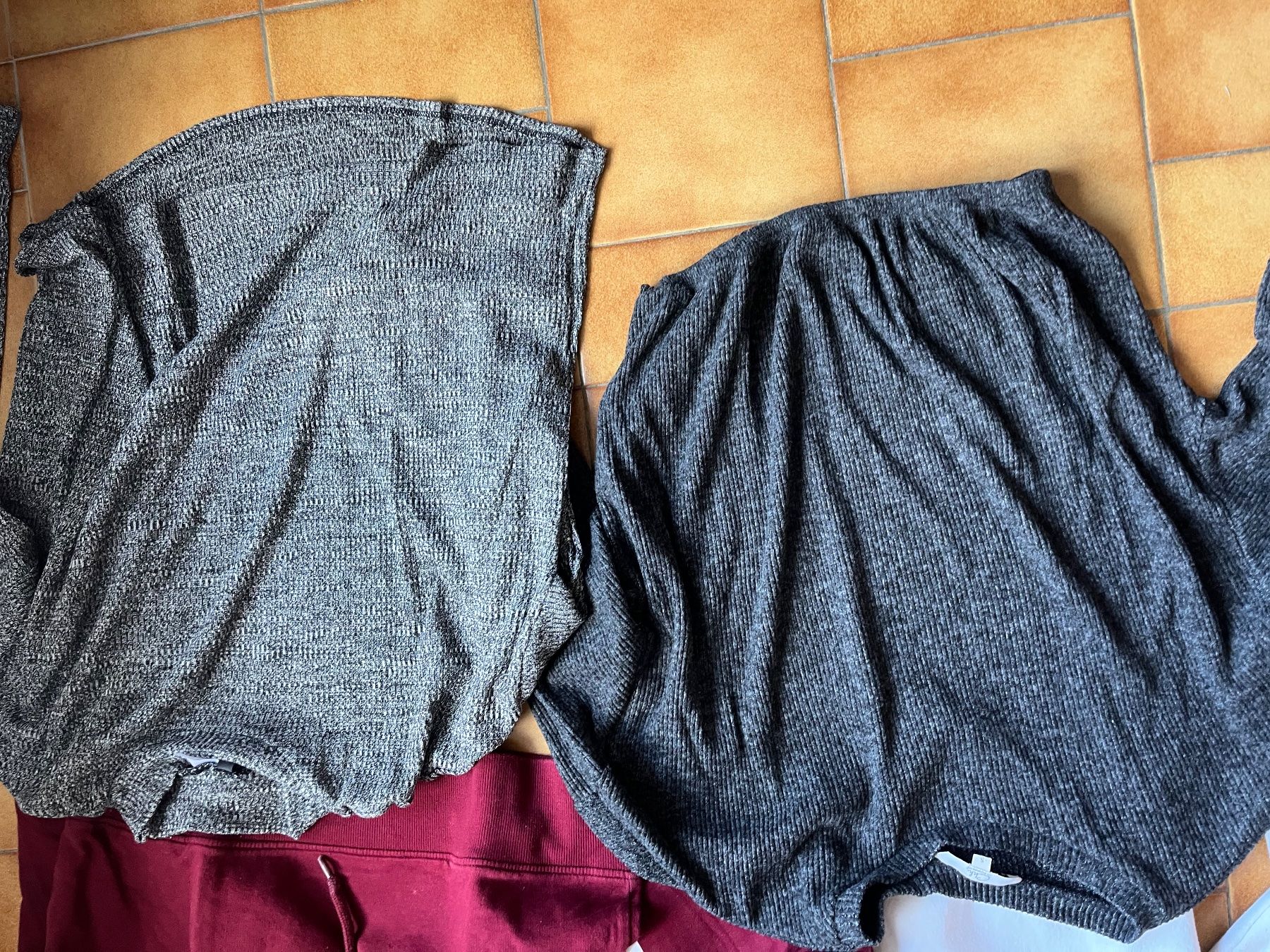 Kleiderpakete: Lot 7 habits Taille S – Gebraucht aus Veyrier von kimedovapa 3