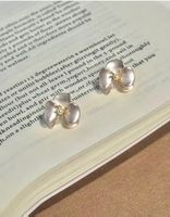 Elegante Blumen Ohrstecker