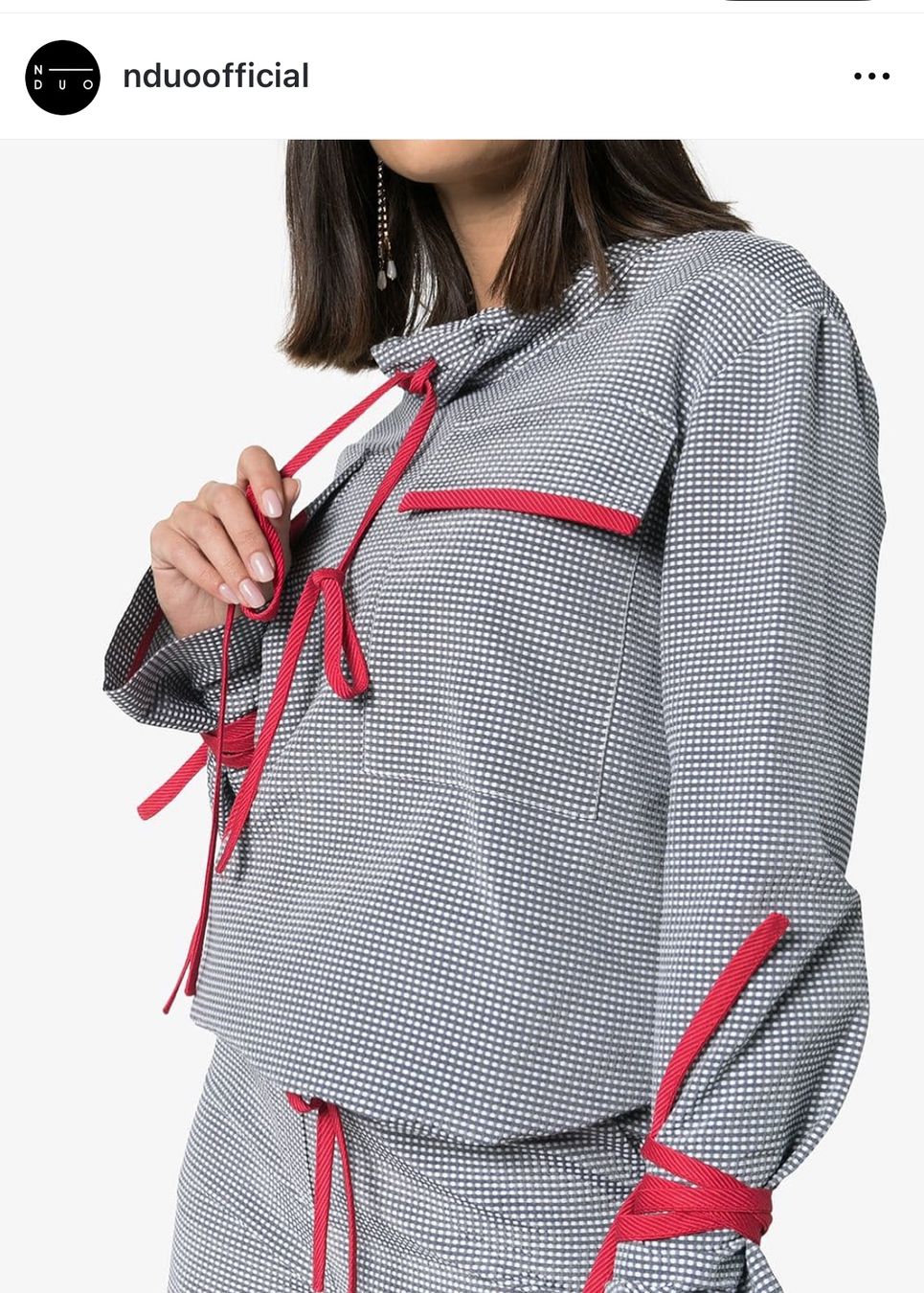 Completi & Tailleur: Ensemble N-DUO Pantalon et Haut – Usato da Perly venduto da Flemprod01 1