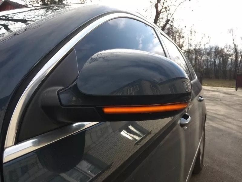 Tutti pezzi di ricambio auto: VW Golf 5 Dynamische LED Blinker – Nuovo e nell'imballaggio originale da Volketswil venduto da Willis-Autoteile 4