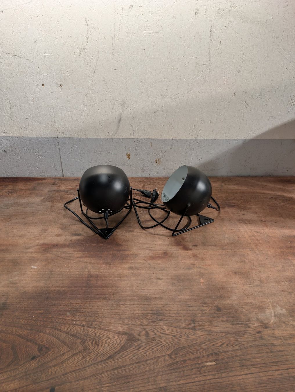 Lampadari & plafoniere: Lampe eye ball noir – Usato da Portalban venduto da Deuxieme-vie 1