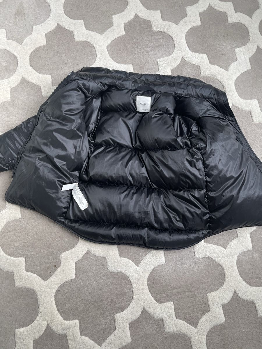 Mango Jacken: MANGO Daunenjacke Schwarz – Gebraucht aus Winkel von Glamour-Style 8