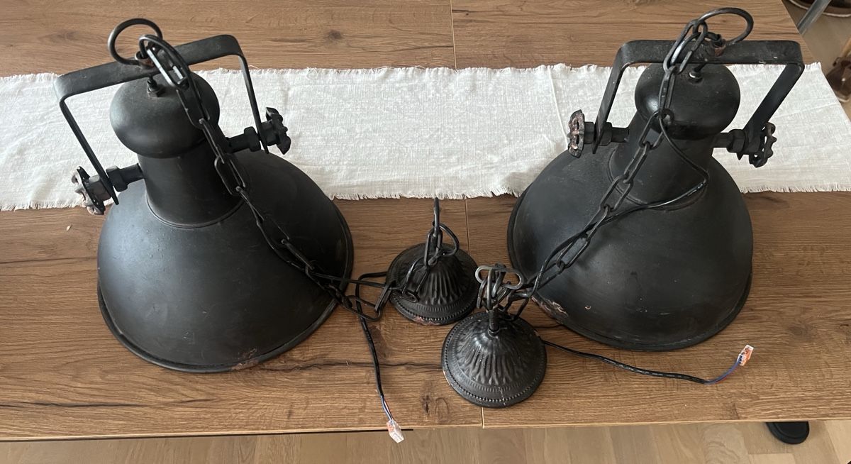 Lampadari & plafoniere: 2 Pendelleuchten Schwarz mit Kette – Usato da Zofingen venduto da Florianij 2