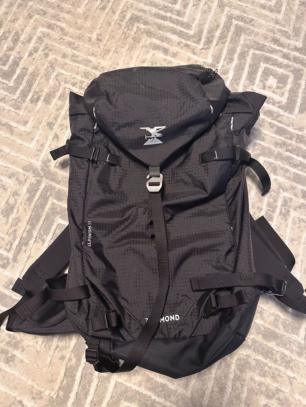 Zaini: Simond Rucksack Alpinism 33 – Usato da Niederurnen venduto da Smiritee