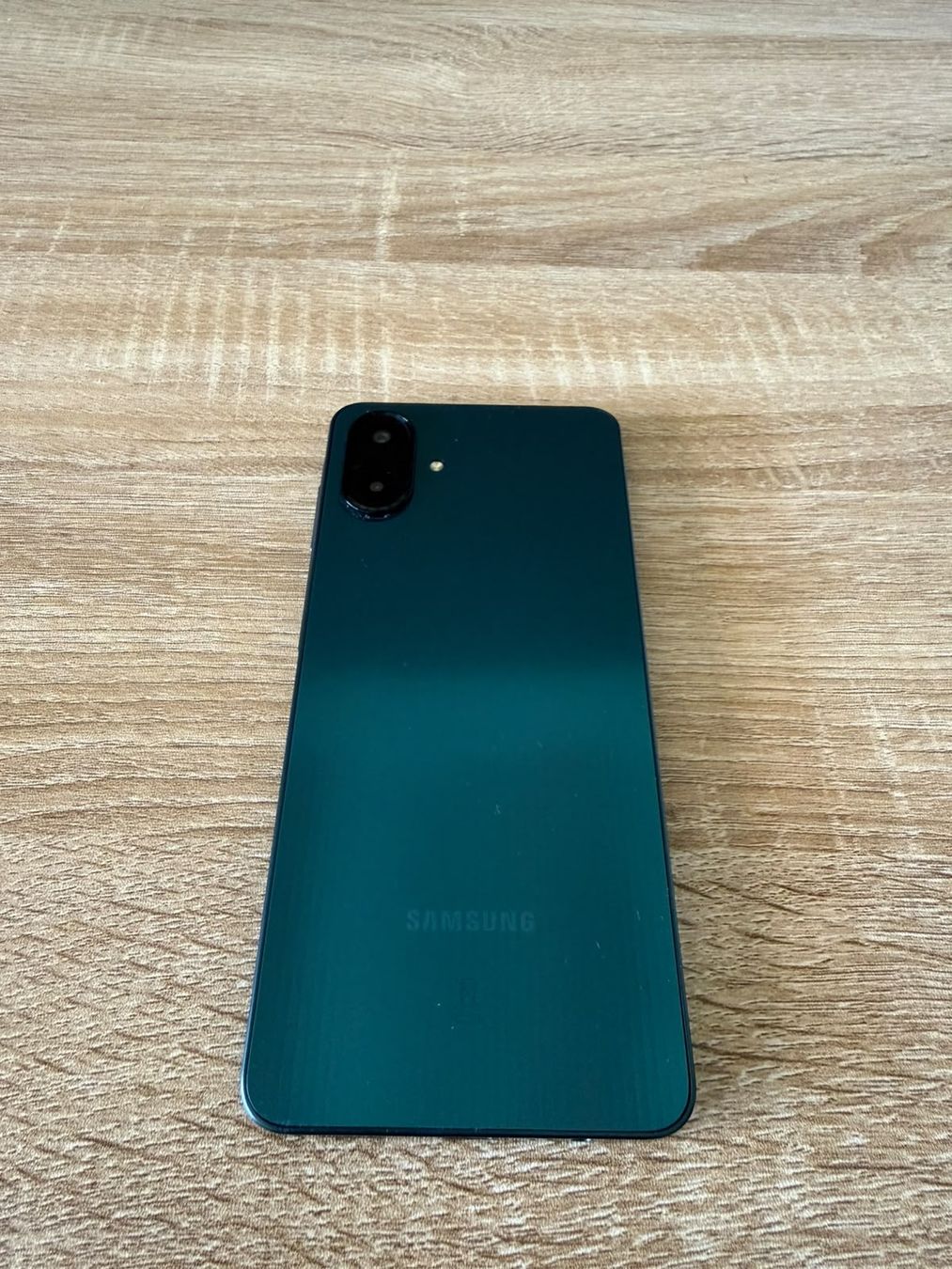 Samsung Handys / Smartphones: Samsung Galaxy A07 Smartphone schwarz mit Hülle – Neu (gemäss Beschreibung) aus Thun von Sde 2