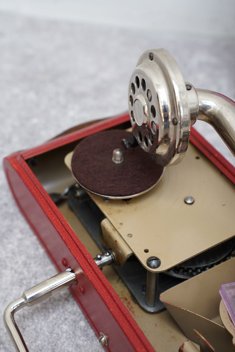 Thorens Tourne-disques: Gramophone portable Thorens Excelda – D'occasion à Bulle par ABELiAM 7