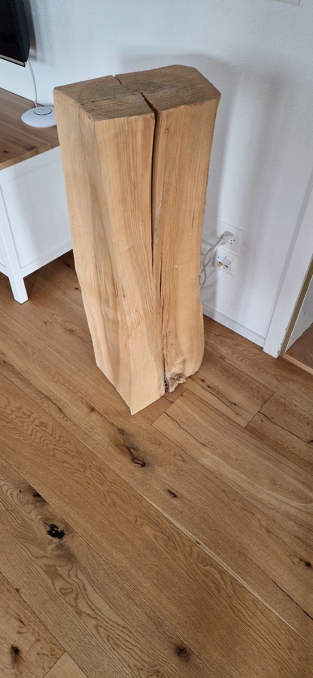 Articoli in legno: Holzsäule – Usato da Flawil venduto da minimaler