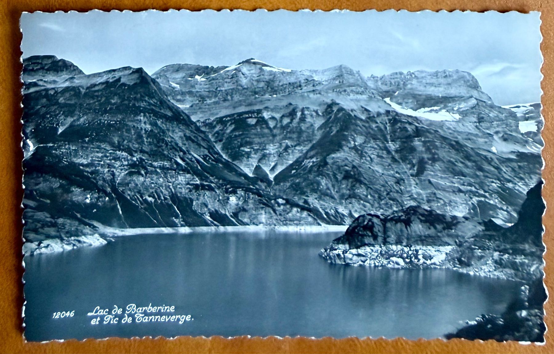 Cartoline postali: Salvan - Le lac de Barberine 1963 – Usato da Lutry venduto da Ediego