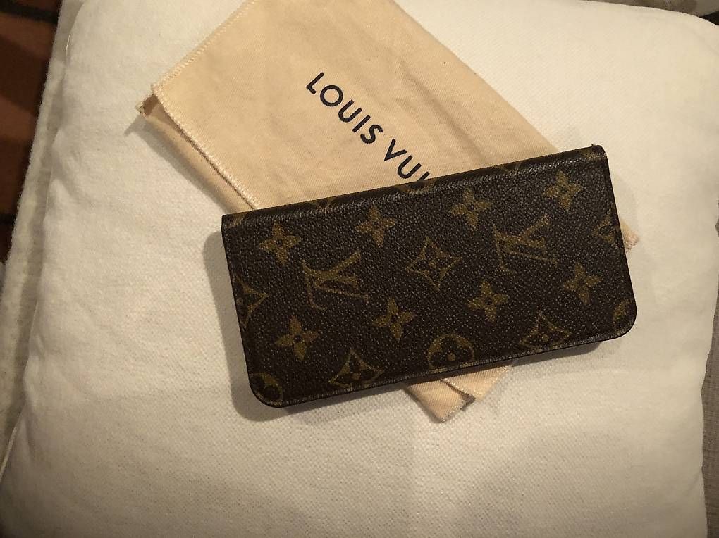 Louis Vuitton Cover & Protezioni schermo: Iphone cover LV in pelle – Nuovo (secondo la descrizione) da Castelrotto venduto da cloe28