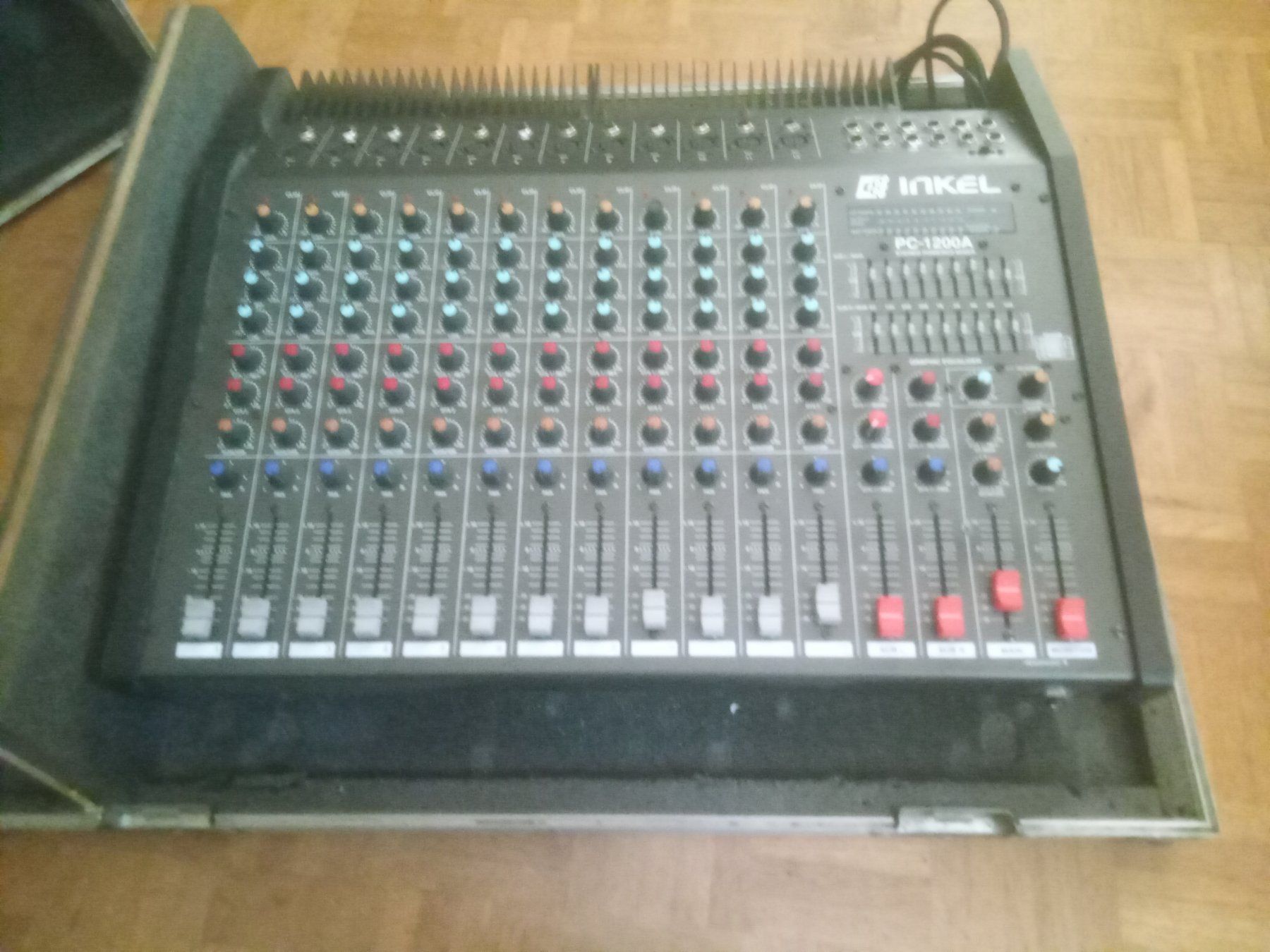 Console di mixaggio: Mischpult – Usato da St.Gallen venduto da fozzy68