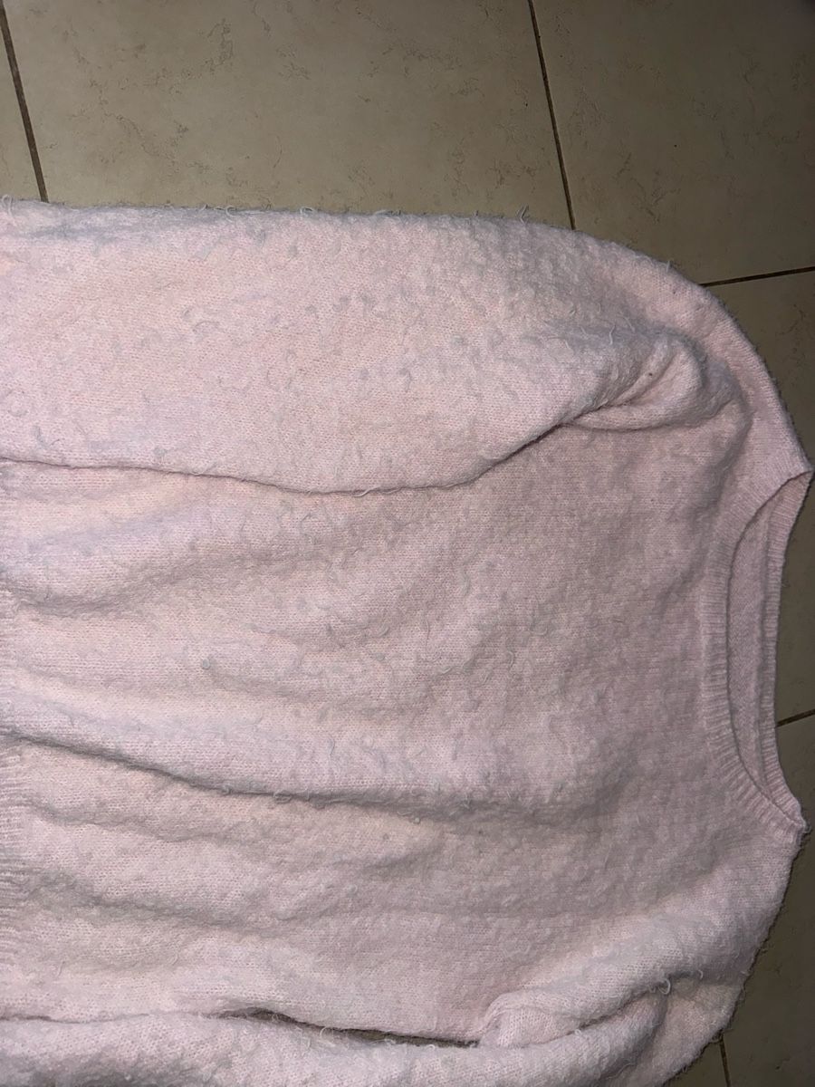 Maglioni & Felpe: Damen Pullover rosa grob gestrickt gebraucht – Usato da Kreuzlingen venduto da sop_kxw5 1