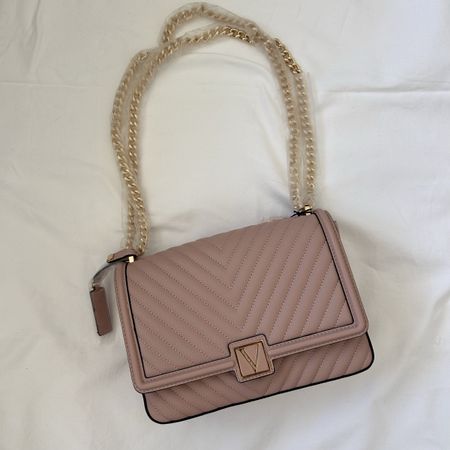 Sac Victoria's Secret rose poudré, chaîne dorée neuf🌸