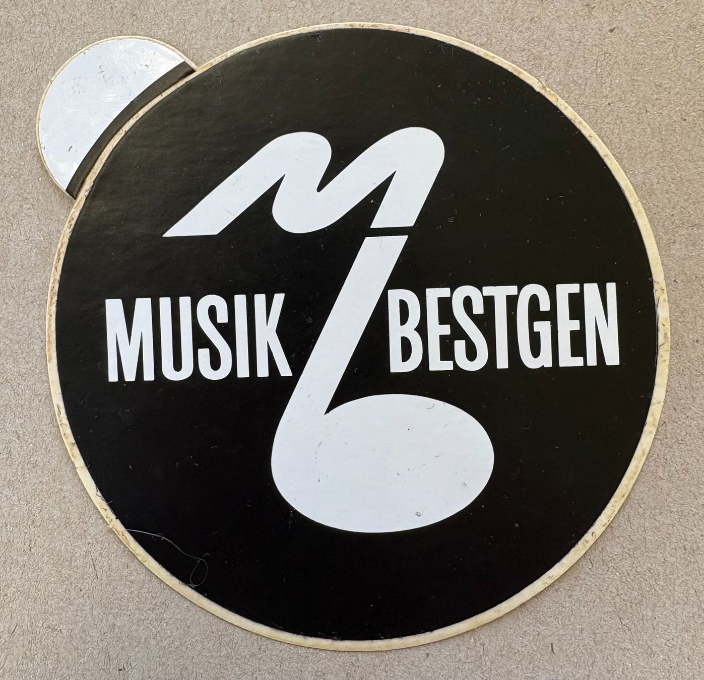 Sticker: MUSIK BESTGEN – Usato da Ostermundigen venduto da Wyatt-Earp