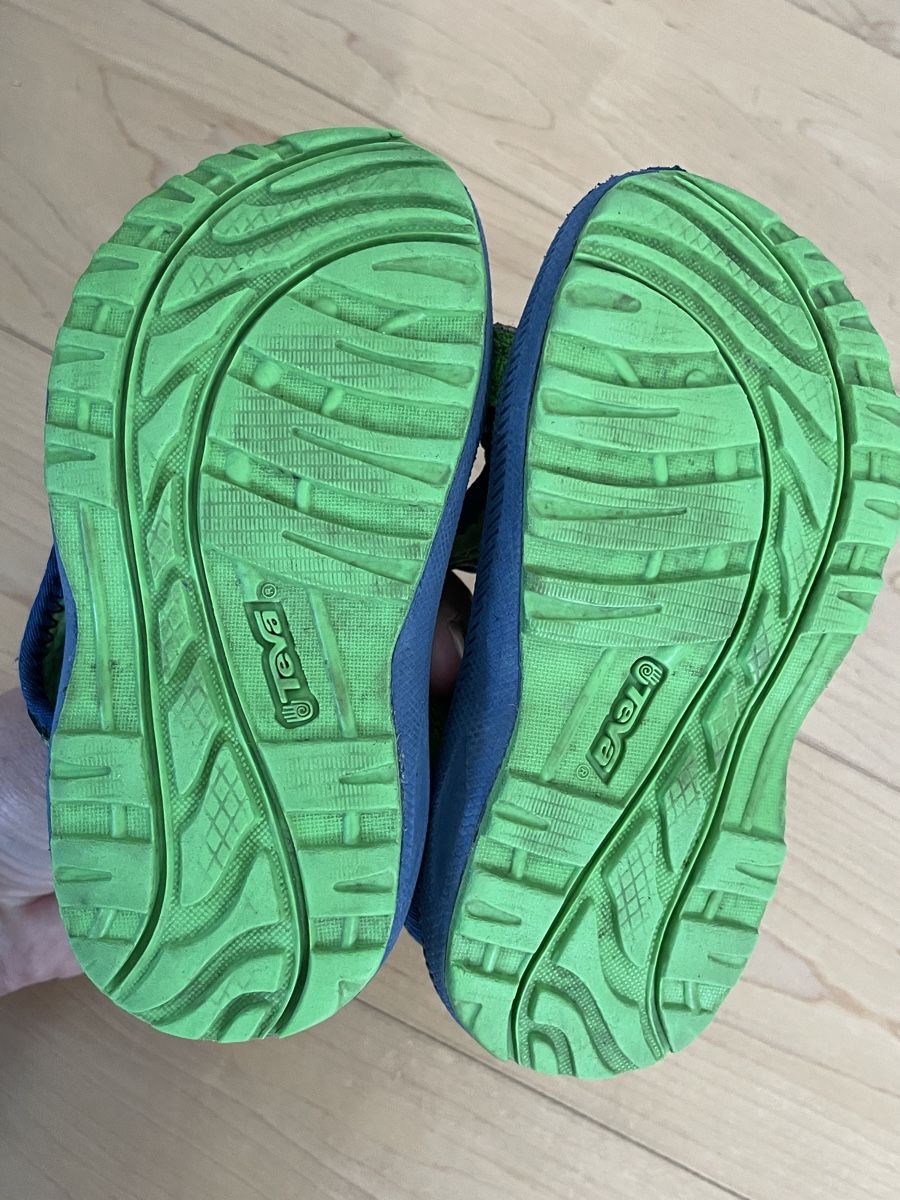 Teva Scarpe per ragazzi: Teva Sandalen Grösse 22/23 – Usato da Mönchaltorf venduto da Snoopy2002 1