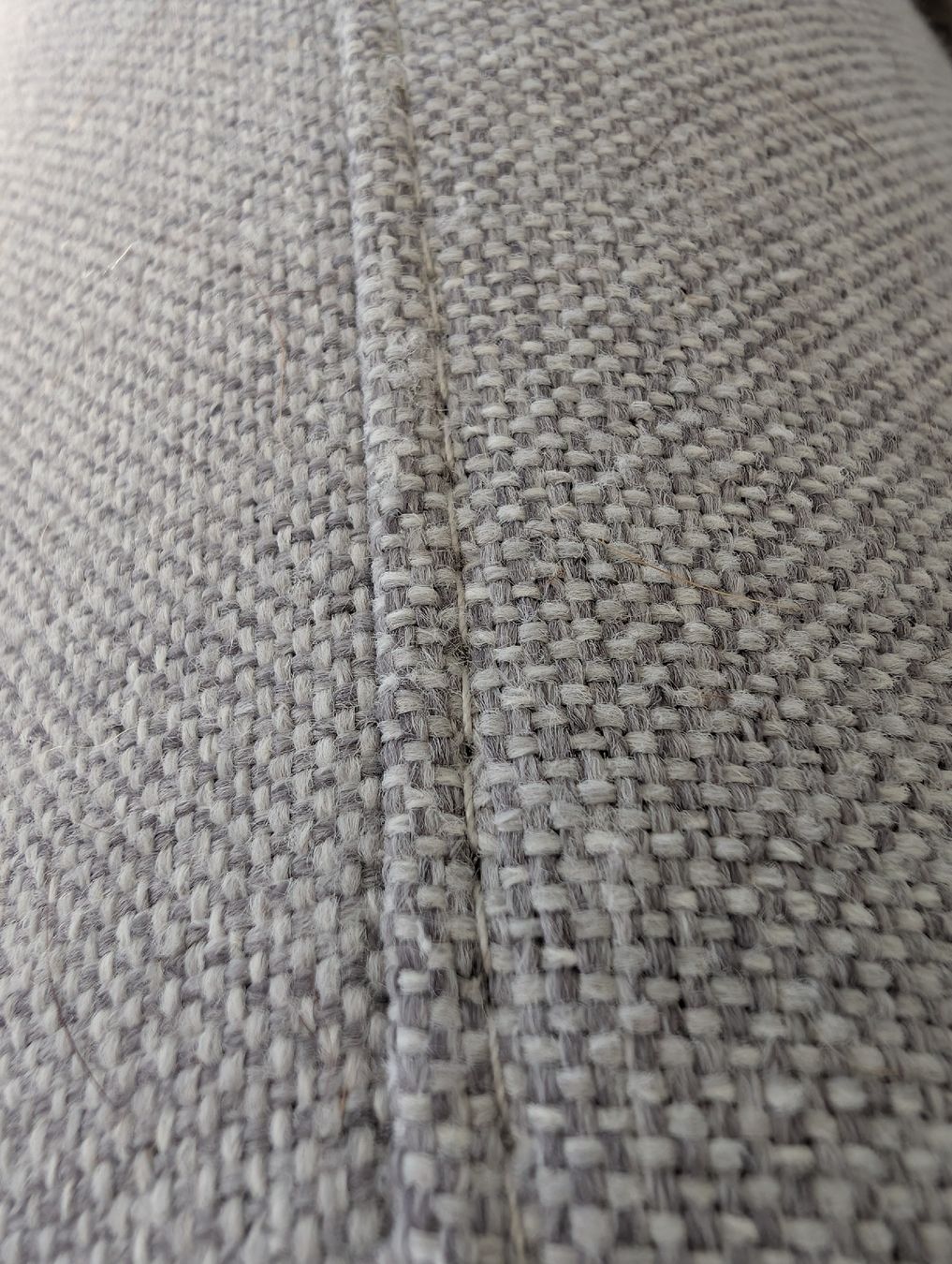 Sofas: Super bequemes Sofa grau mit elektr. Relaxfunktion – Gebraucht aus Berg TG von KatRo 5