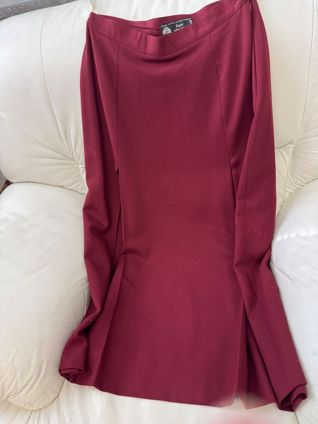 Costumes: Retro Kostüm bordeau – D'occasion à Basel par sch_9g6x 5