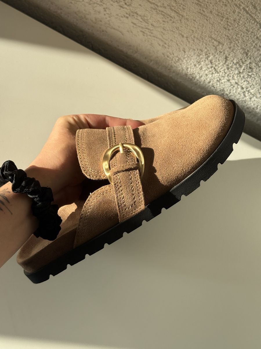 Stradivarius Scarpe da donna: Trendige Slipper von Stradivarius, Gr. 38 – Nuovo (secondo la descrizione) da Trimbach venduto da kat_9nkq 2