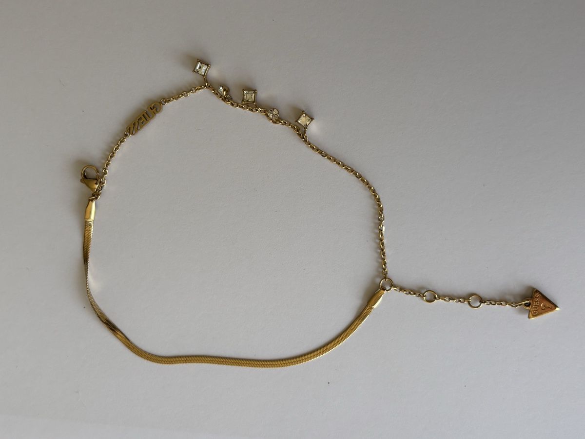 Armbänder & -reifen: Guess Armband – Gebraucht aus St. Gallen von BeaBandi 1