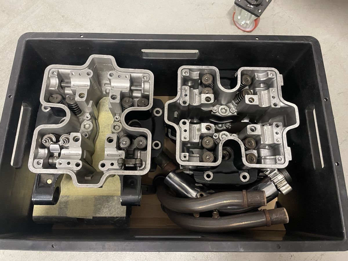 Honda Strada: HONDA VF750F (RC15) – Usato da Gommiswald venduto da M.Jordi 6