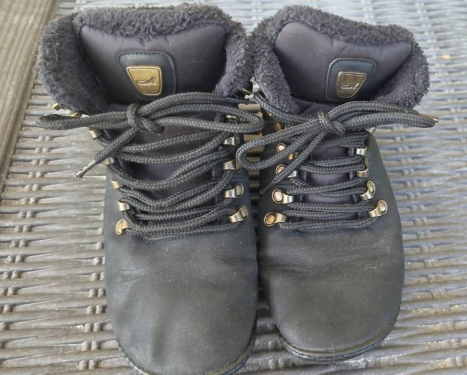 Leguano Chaussures hommes: Leguano Husky schwarz Grösse 38 – D'occasion à Münchwilen TG par Mimoli 3