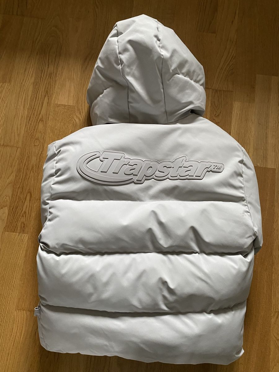 Trapstar Giacche: Trapstar Puffer Jacke grau Grösse S – Usato da Zürich venduto da cine75 1