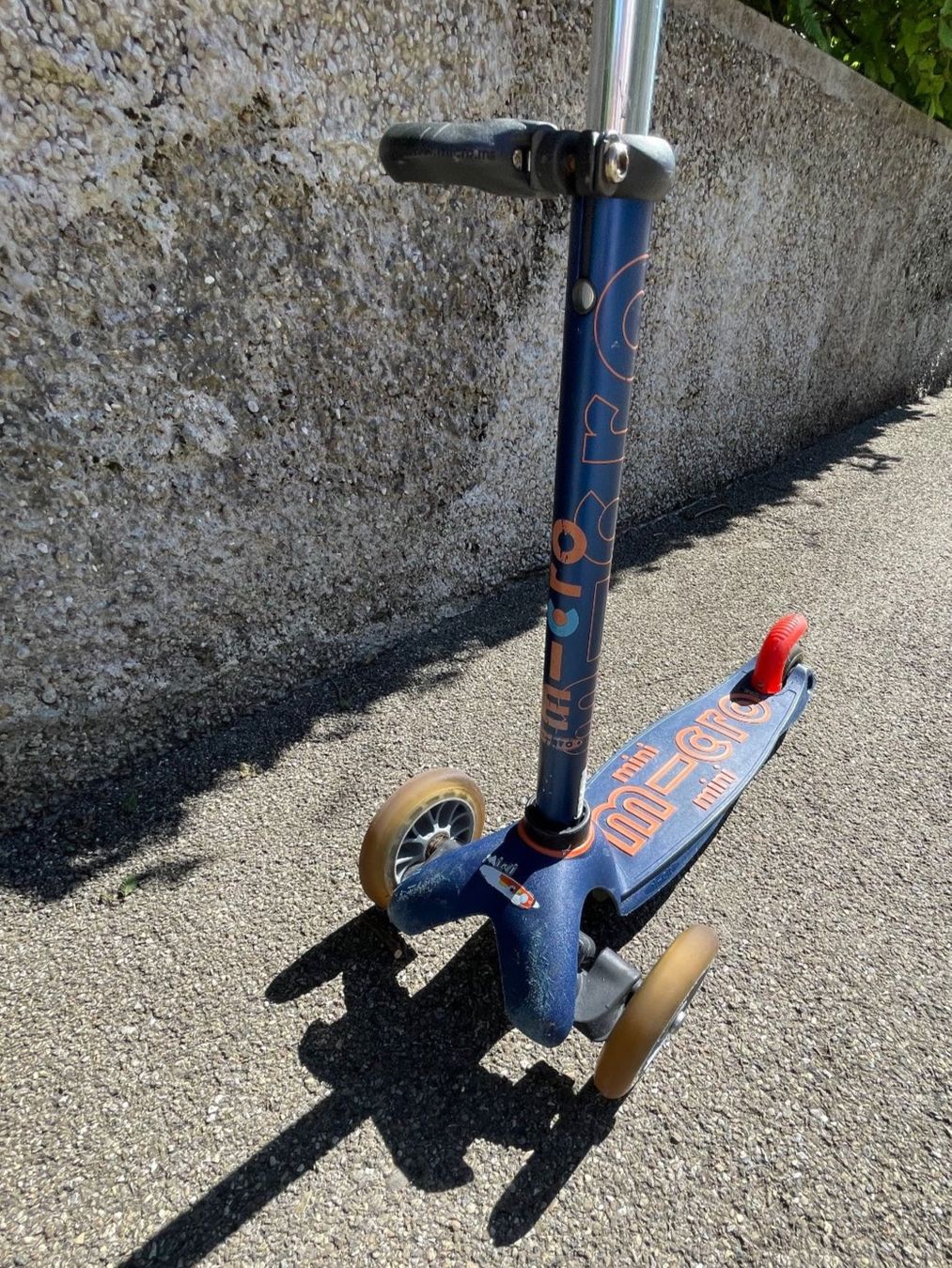 Micro Kickboard: MICRO_Mini_Blau/Rot – Usato da Flawil venduto da Waldau1B 7
