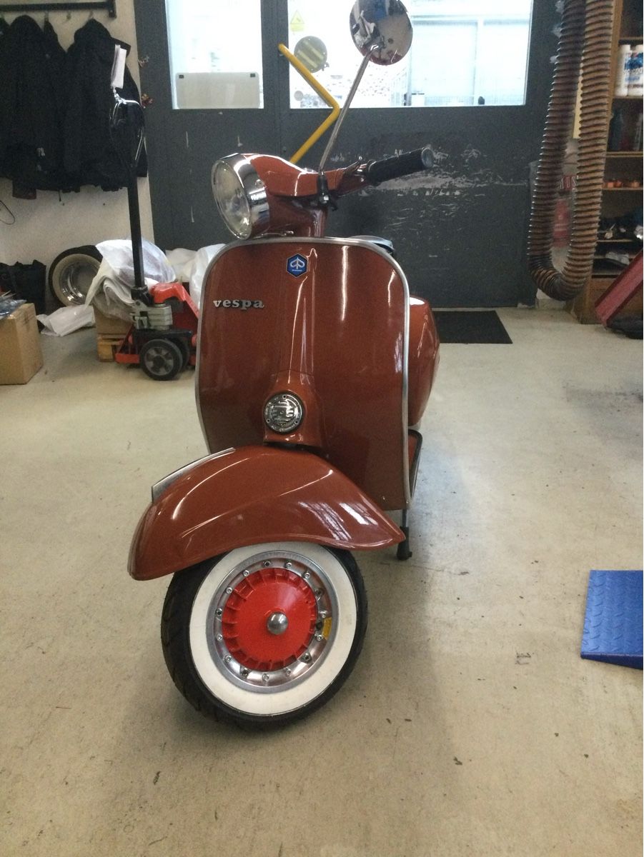 Piaggio Scooters: Vespa TS zu verkaufen – Neu (gemäss Beschreibung) aus Uttigen von Drive76 1