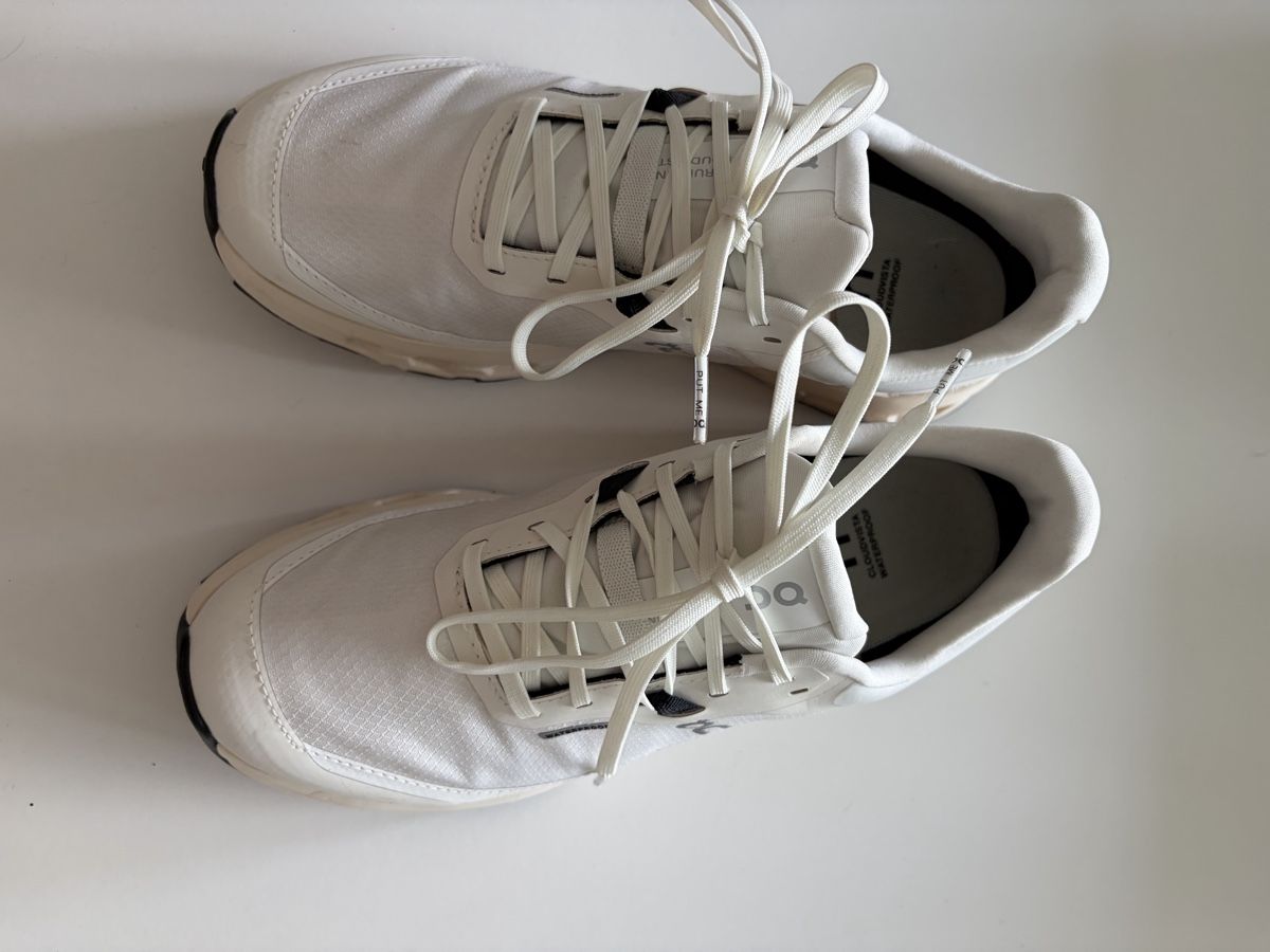 On Chaussures femmes: ON Cloudvista 2 WP Trailrunningschuh US 6 – Neuf avec emballage d'origine à Luzern par Zauberbaum