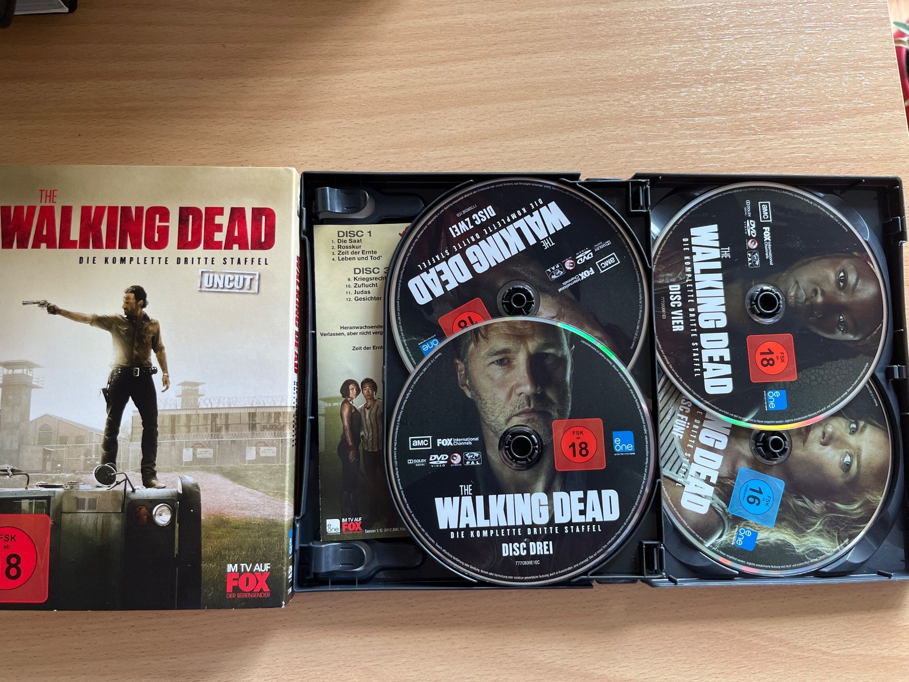 Alle DVDs: DVD - The Walking Dead, 3. Staffel, uncut – Gebraucht aus Luzern von Jiggy_8898 3