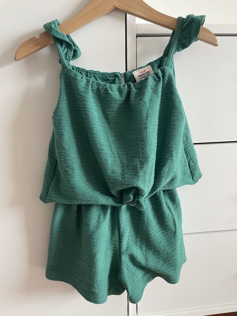 Tute: Gr. 98 Kürze Jumpsuit – Usato da Wädenswil venduto da flo8820