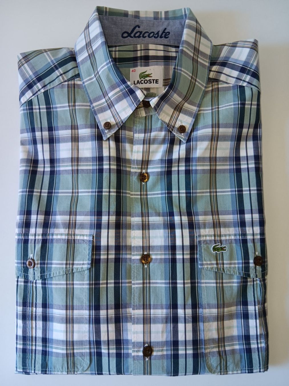 Lacoste Camicie: LACOSTE Chemise manches longues taille 40 – Usato da Cossonay-Ville venduto da Les_1001_perles