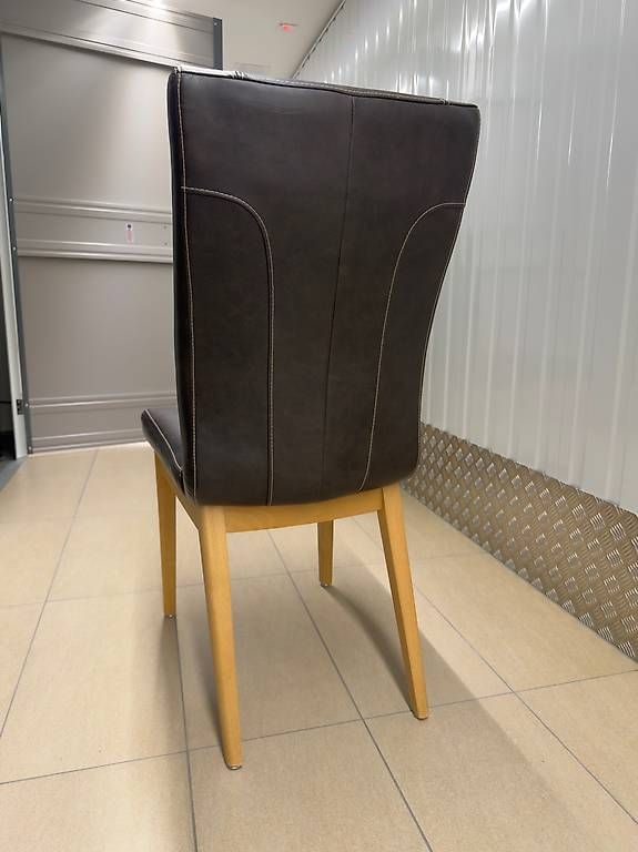 Chaises: 4 x Hochwertige Stühle mit Lederbezug – D'occasion à Sierre par fal_5p7d 1