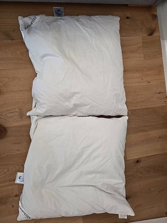 Coperte: 2x Baby Daunendecken 80x80 – Usato da Oberrohrdorf venduto da nad_9cxj