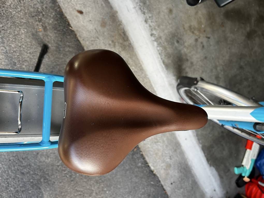 Vélos: Vélo électrique  – D'occasion à Pully par yaa_rm7x