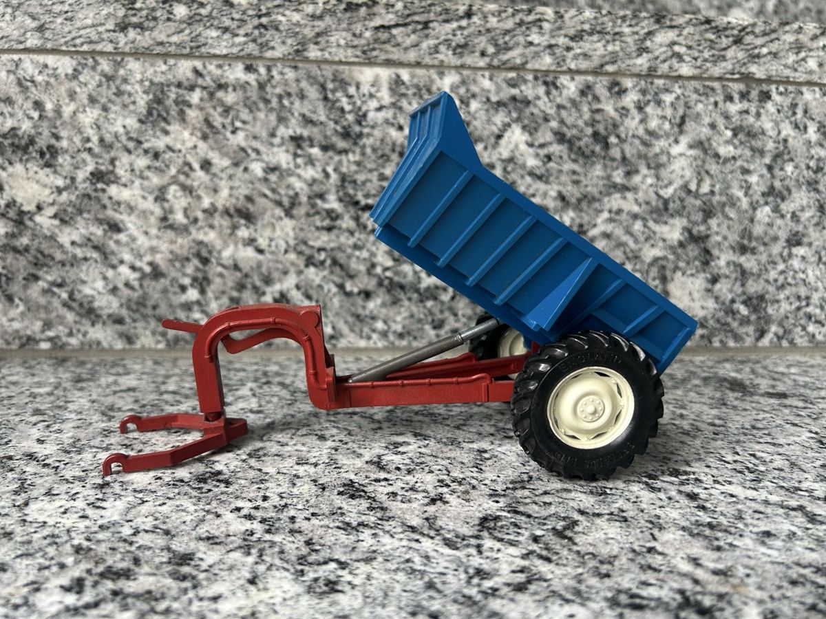 Britains Kit di modellismo & Modellini statici: Kipper, 1:32, Britains – Usato da Horw venduto da Tigercat635 2