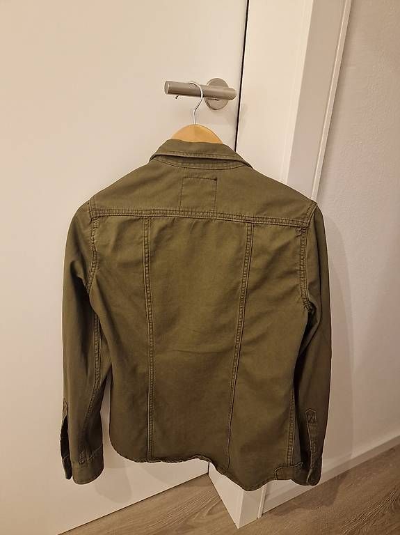 Vestes: Giacca primaverile/camicia grossa – D'occasion à Ronco sopra ascona par moi_w9hy