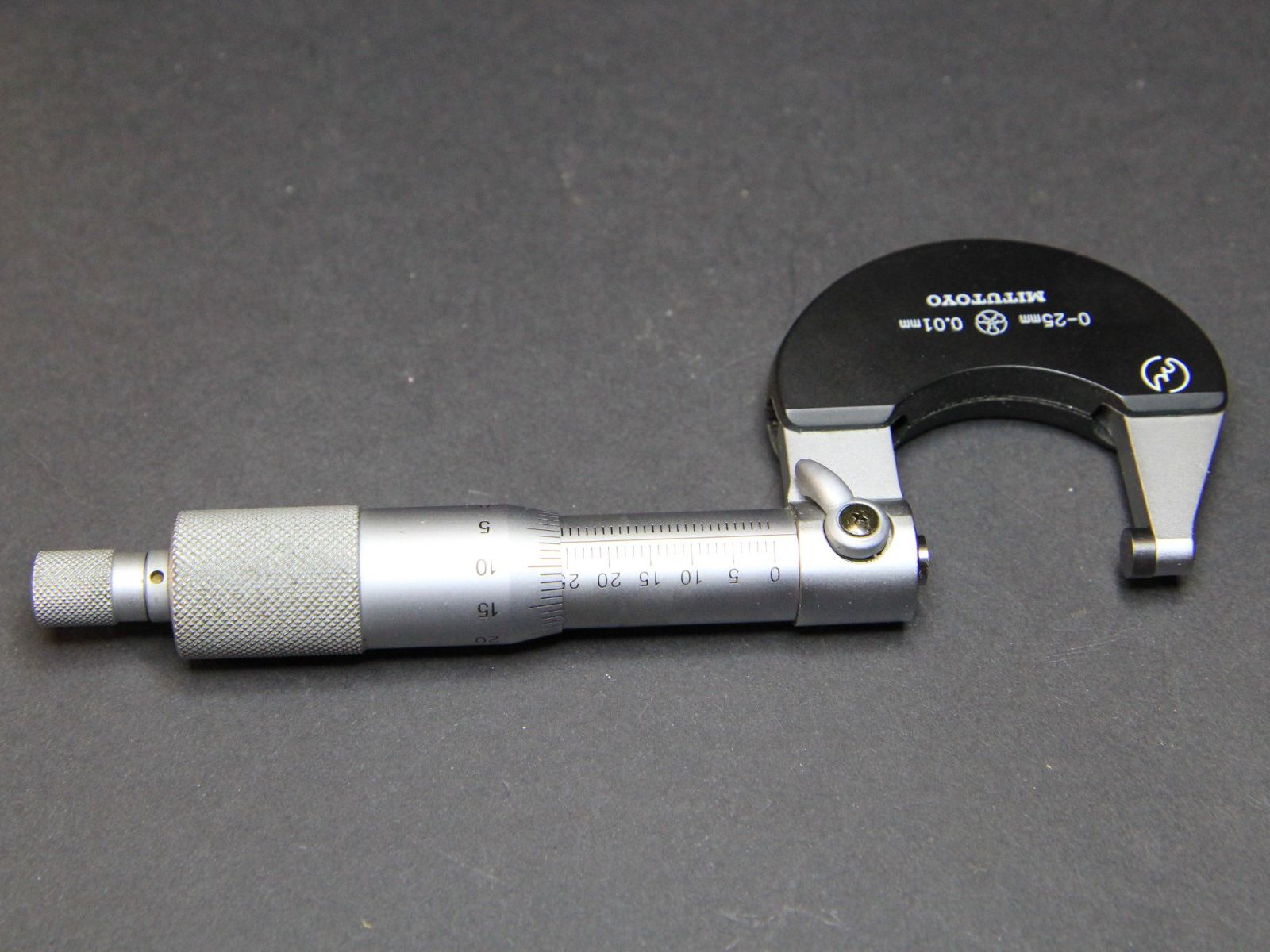 Mitutoyo Misurare: Mitutoyo Mikrometer 0-25mm in Box – Usato da Hölstein venduto da Kraftpaket 9