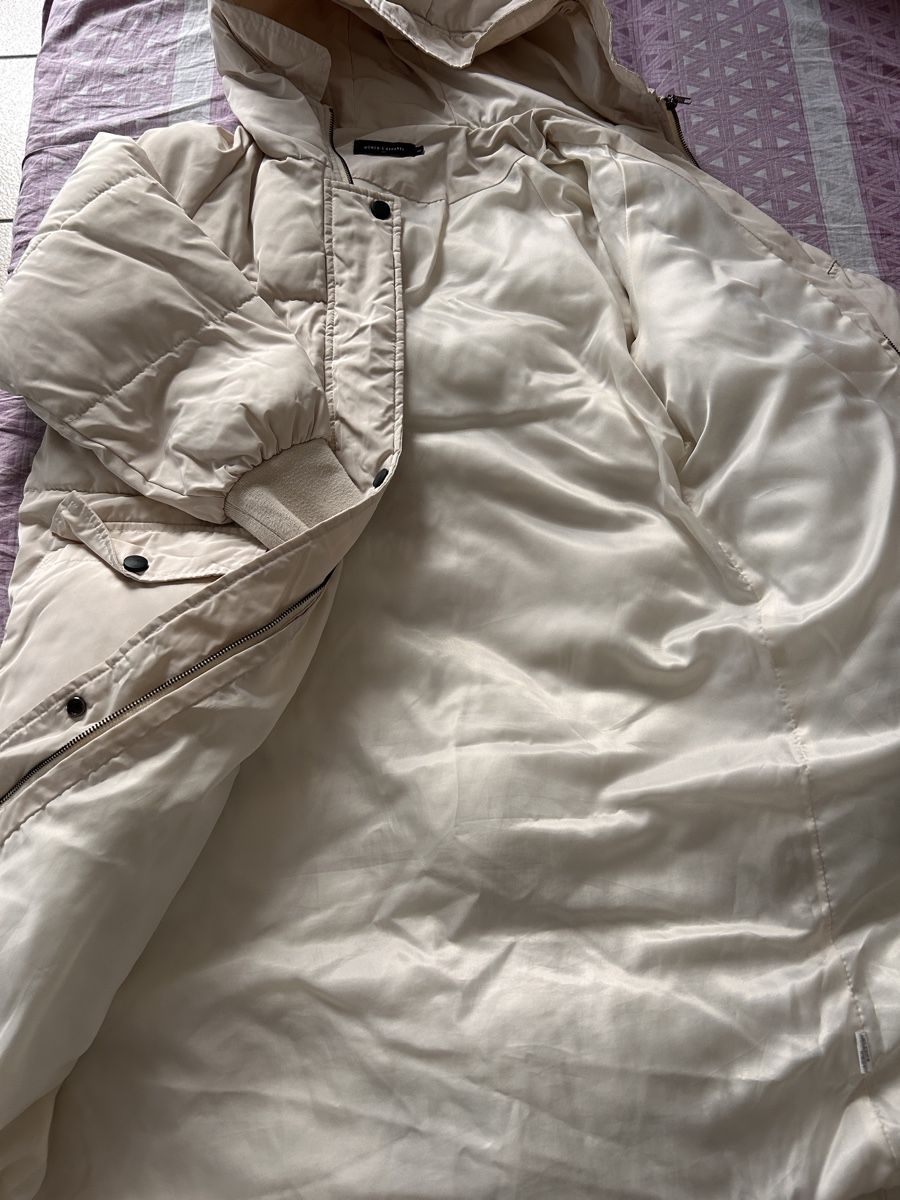 Cappotti: Winter Puffer Jacket - Women's Size Medium - Light Beige – Usato da Genève venduto da Noemie.wrmsi 3