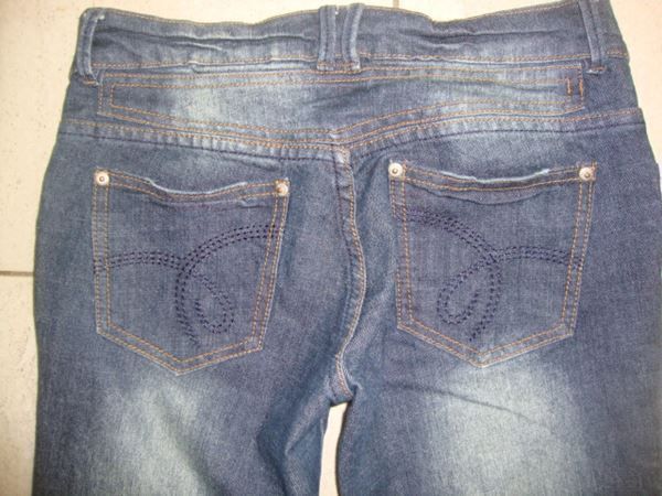 Jeans: CLOCKHOUSE JEANS GR.36 NEUWERTIG – Gebraucht aus Rotkreuz von Samballi 2